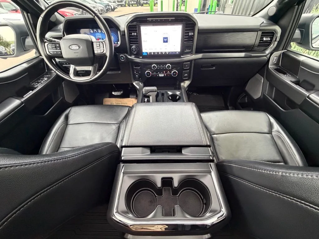 Used 2024 White Ford XLT image 12