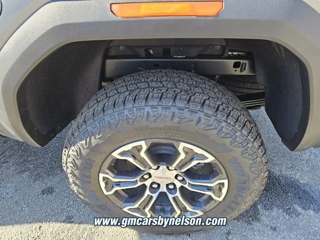 New 2025 Sterling Metallic GMC AT4 image 9