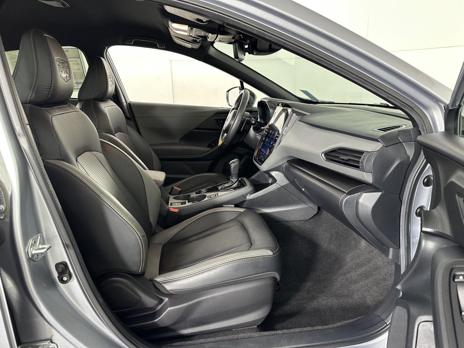 Used 2024 Ice Silver Metallic Subaru Wilderness image 14