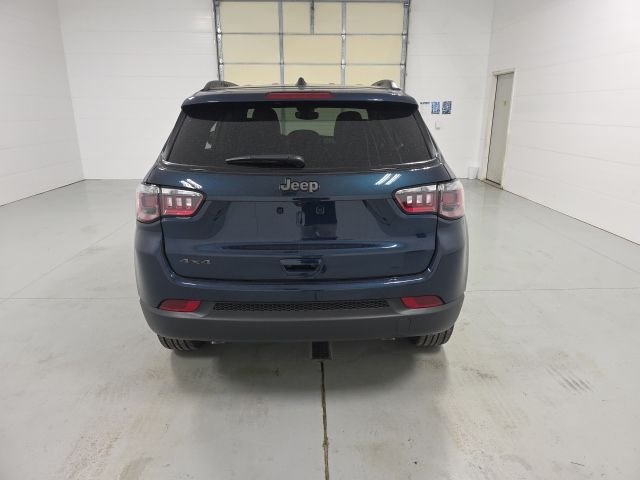 New 2026 Fathom Blue Pearl Coat Jeep Latitude image 6