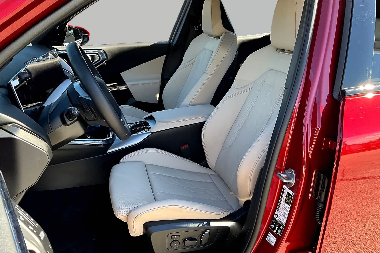 Used 2026 Vegas Red Metallic BMW 30 xDrive image 7