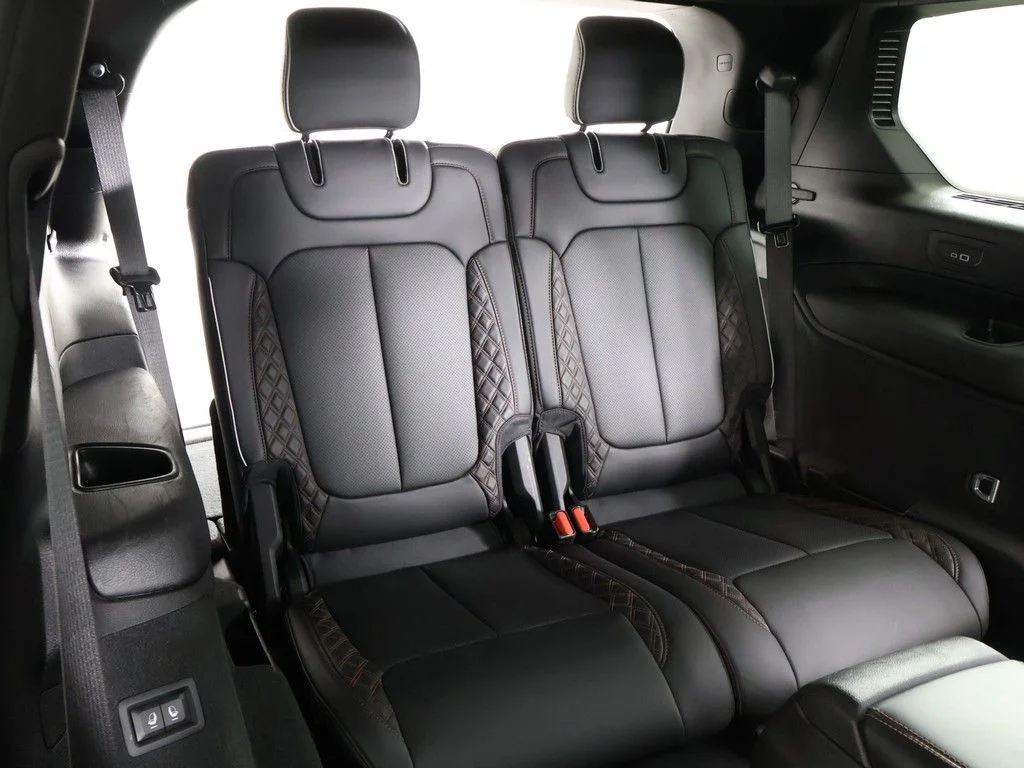 Used 2023 Black Jeep Summit Reserve image 48