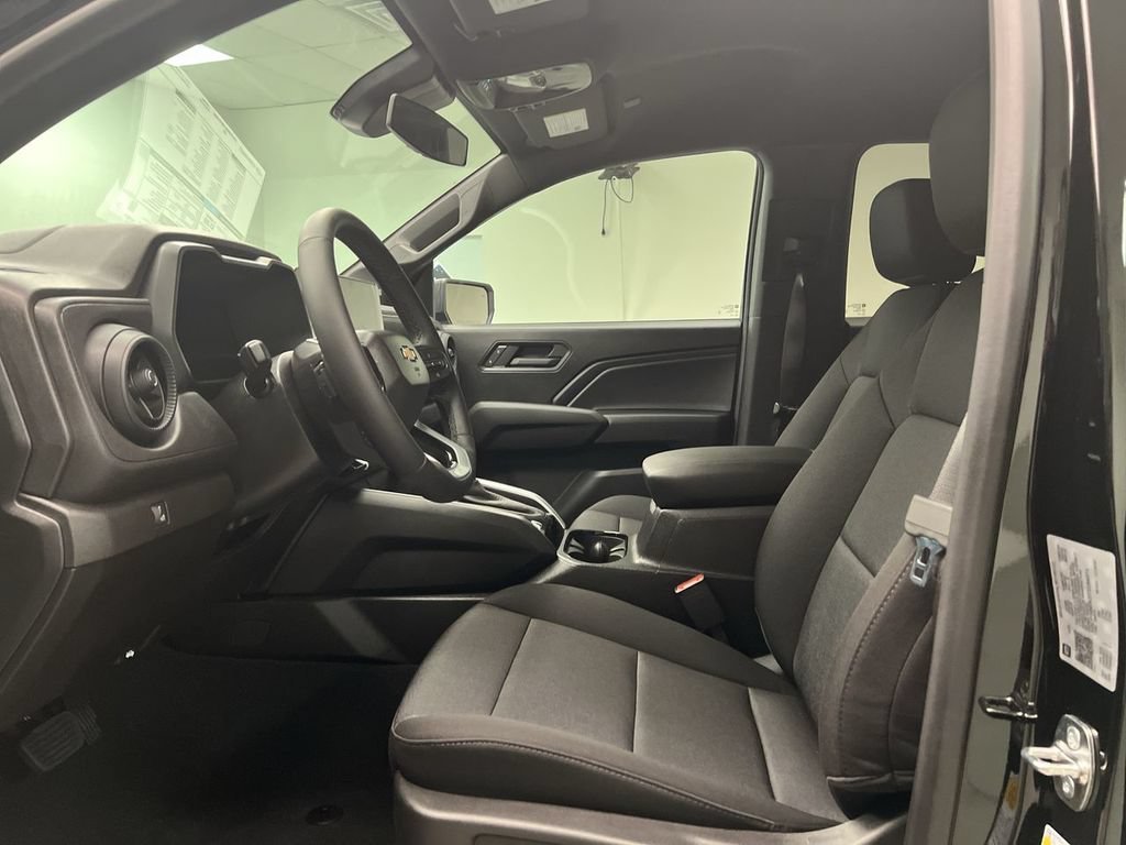2026 Chevrolet Colorado Work Truck - Photo 11