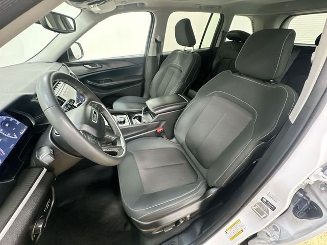 Used 2024 White Jeep Laredo X image 14