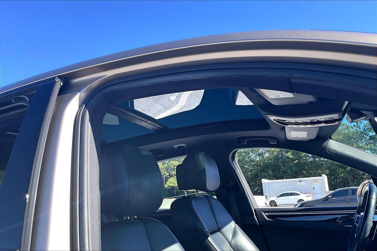 Used 2017 Palladium Metallic Porsche  image 13