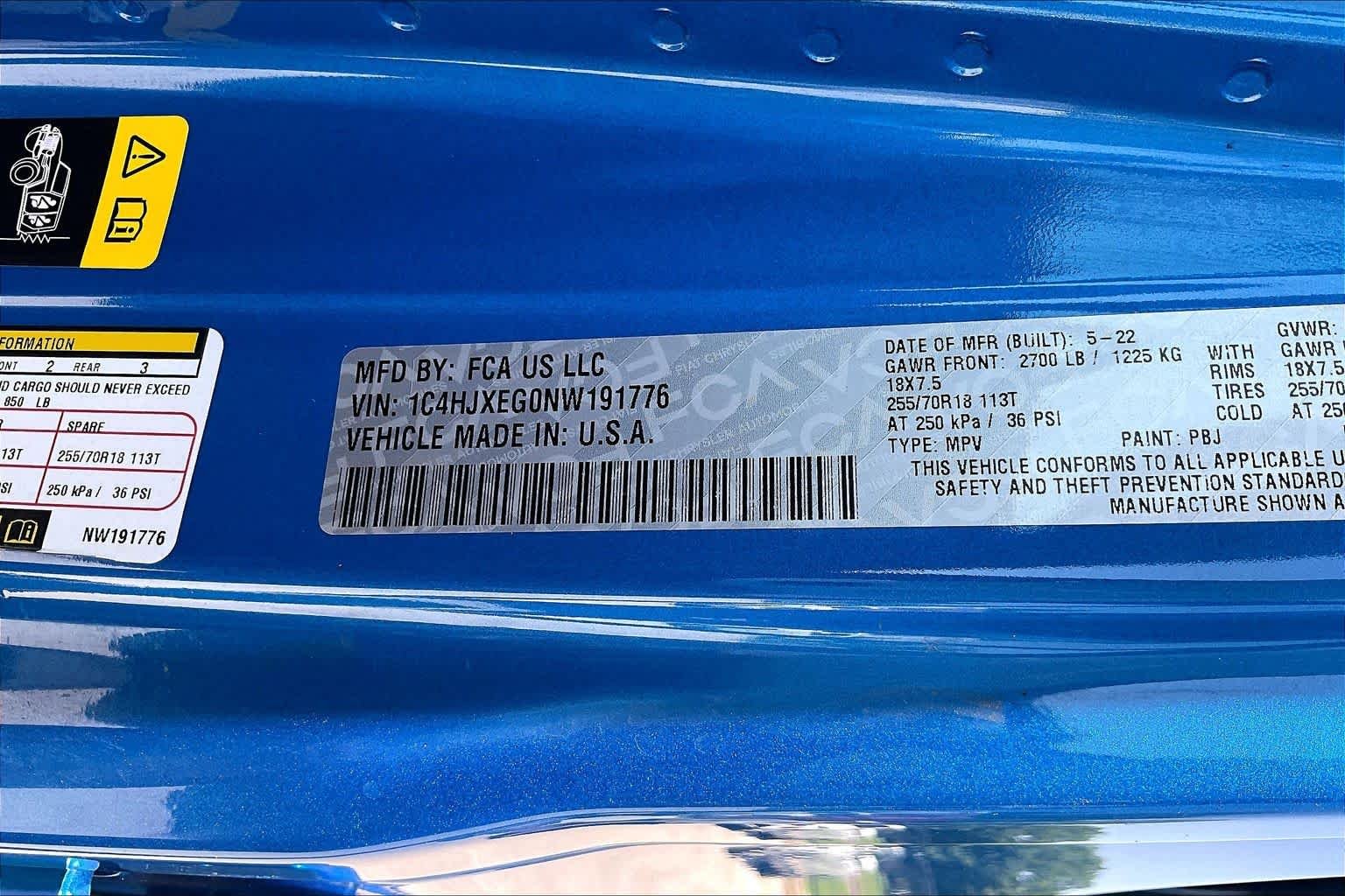 Used 2022 Hydro Blue Pearlcoat Jeep Unlimited Sahara image 32