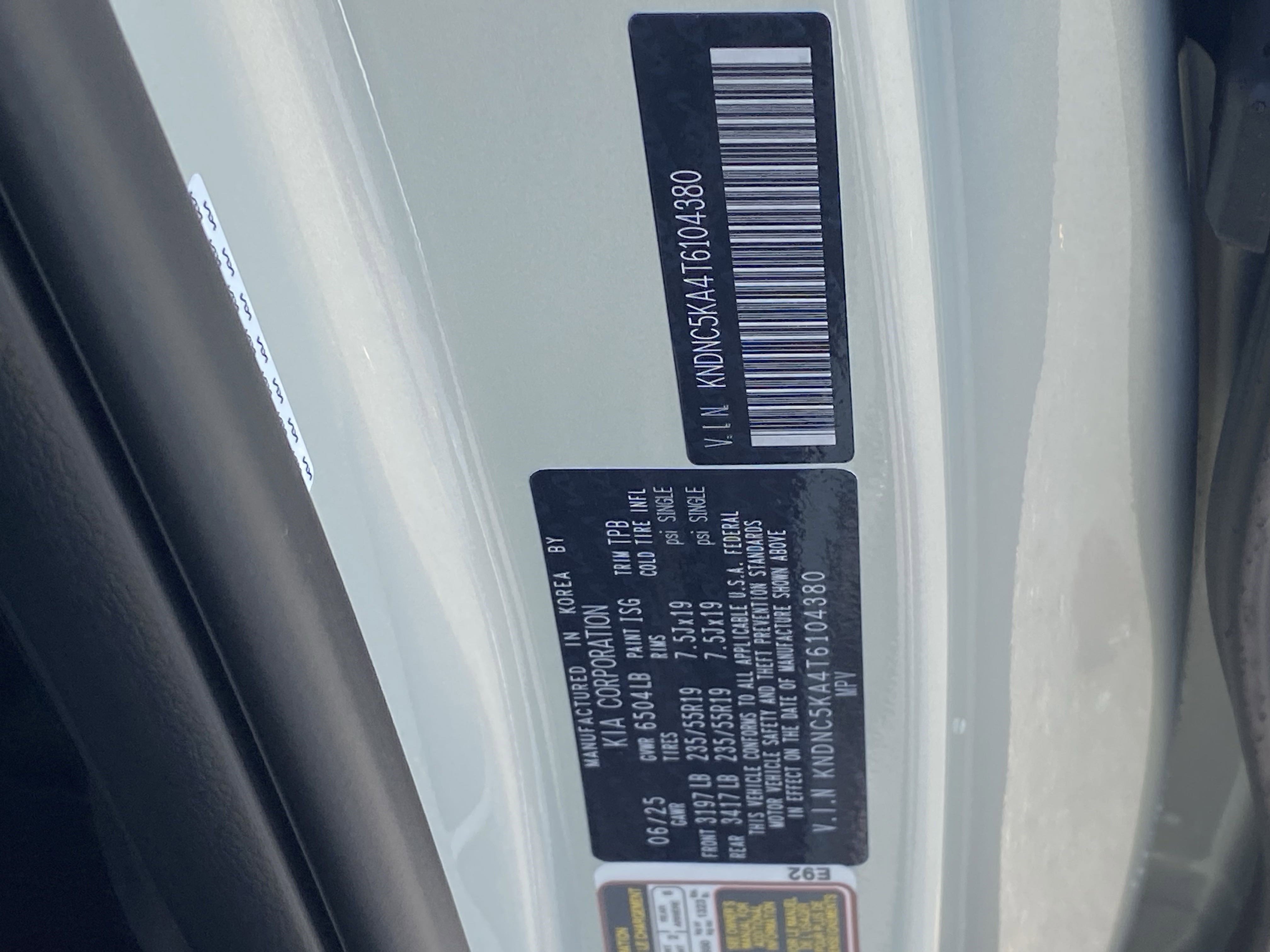 2026 Kia Carnival EX - Photo 32