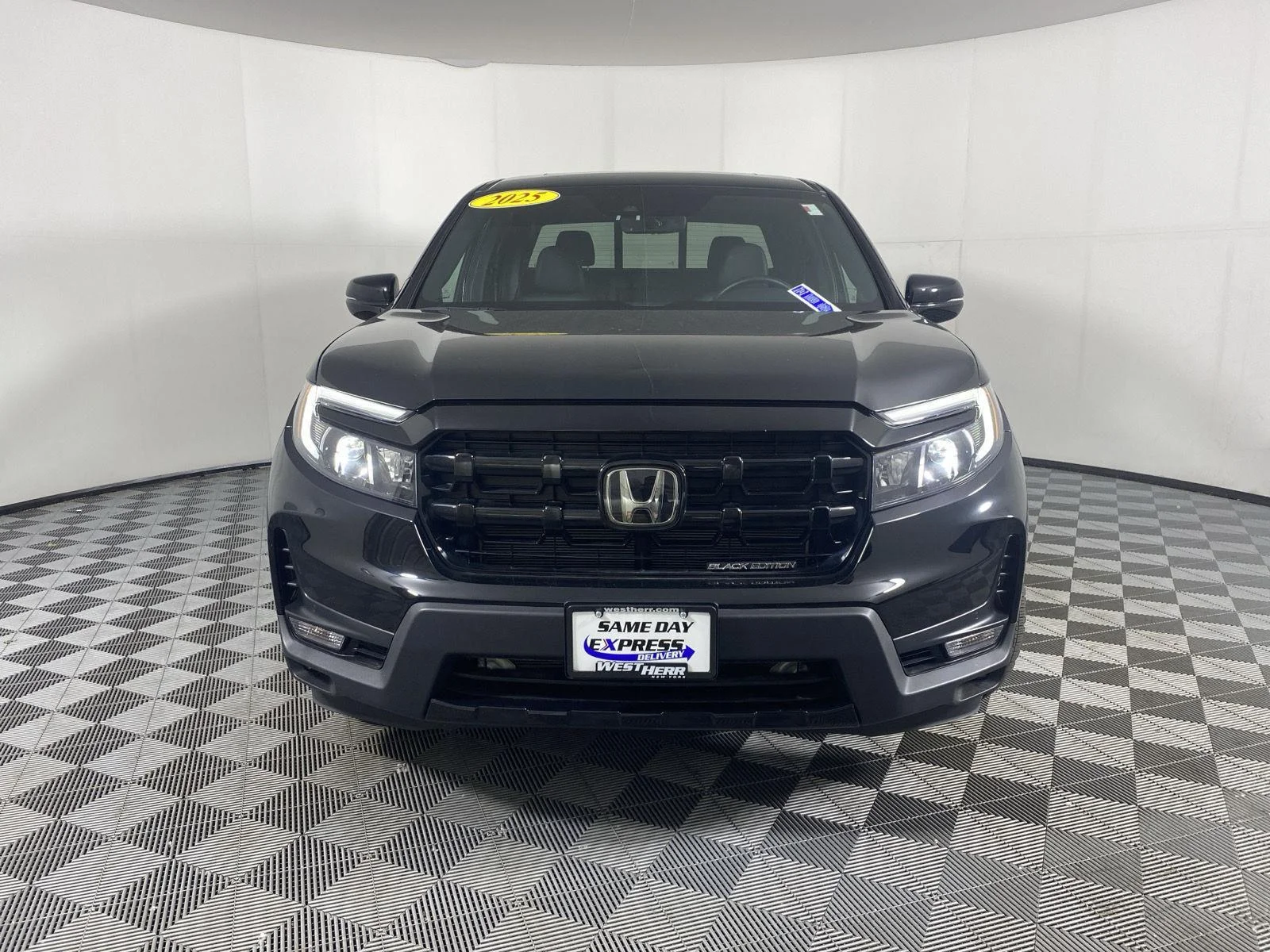 Used 2025 Crystal Black Pearl Honda Black Edition image 2