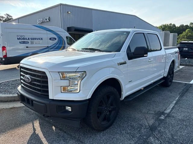 Used 2017 White Ford XLT image 2