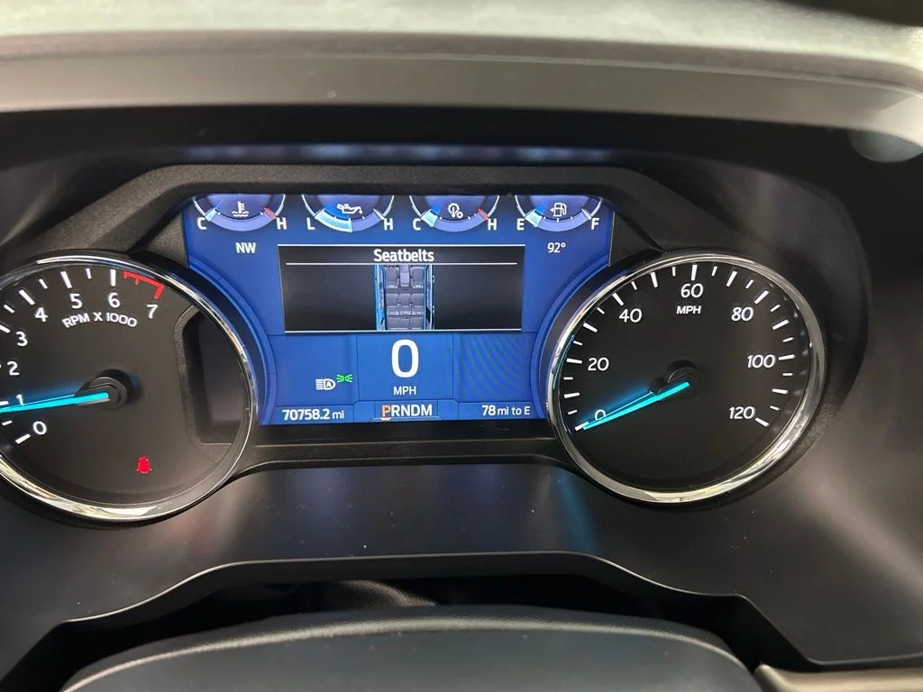 Used 2022 Black Ford XLT image 17