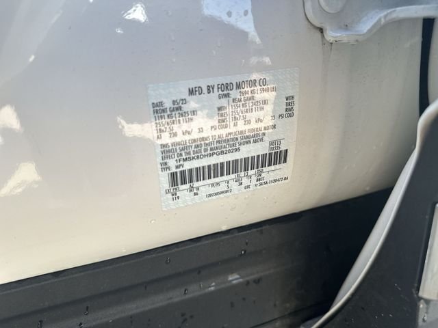 Used 2023 Star White Ford XLT image 35