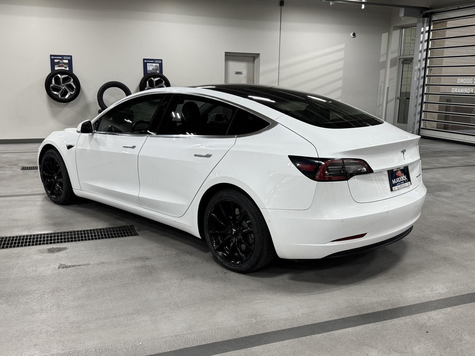 2018 Tesla Model 3 Long Range Dual Motor - Photo 10