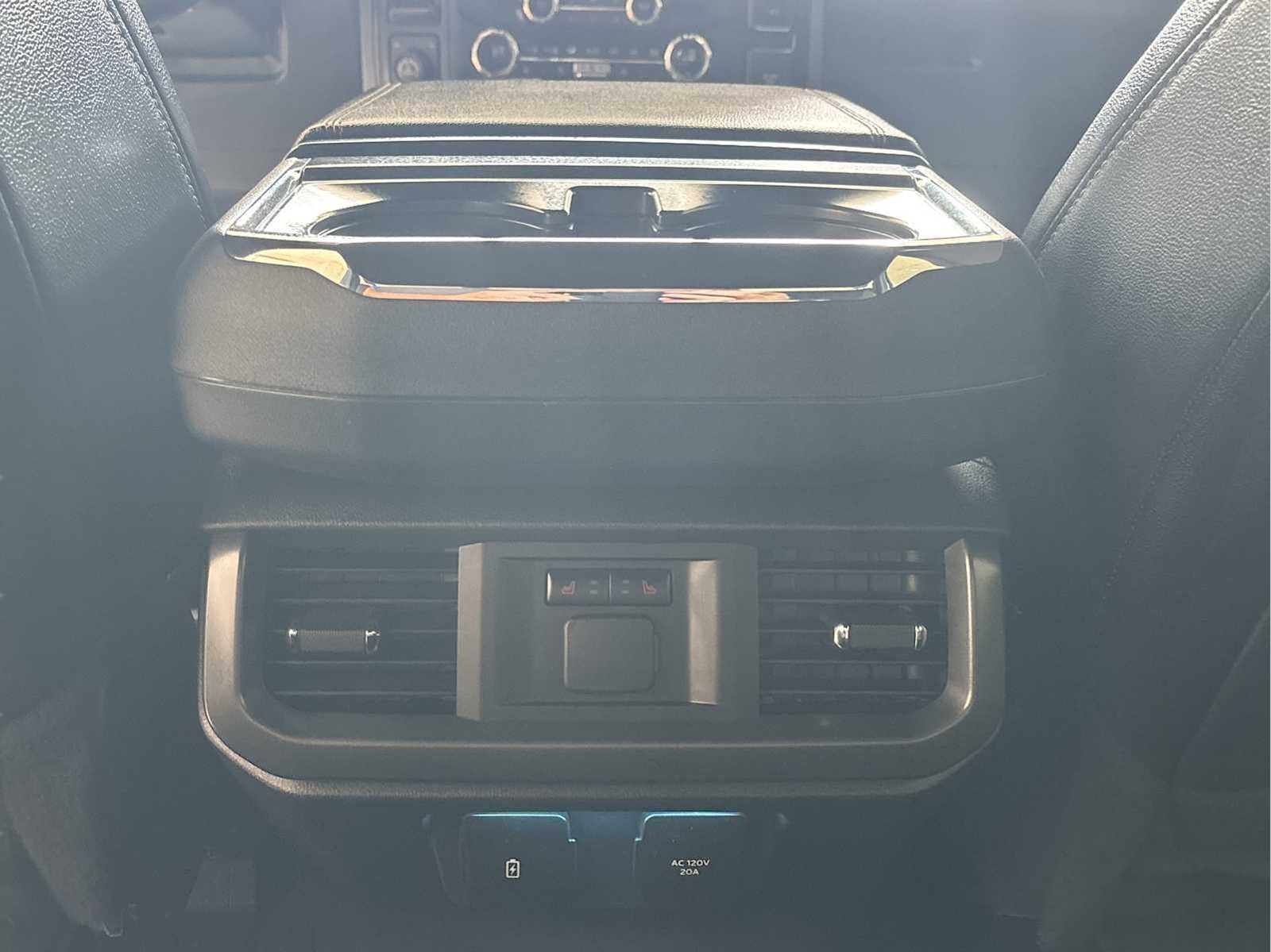 Used 2024 Avalanche Ford LARIAT image 20