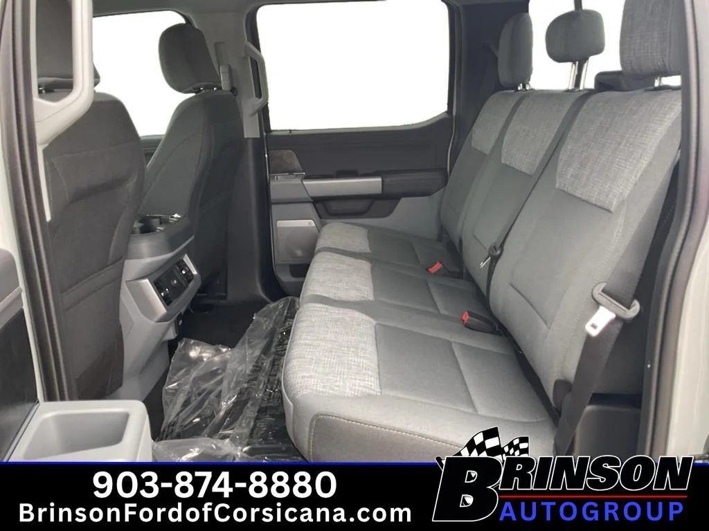 New 2026 Avalanche Ford XLT image 7