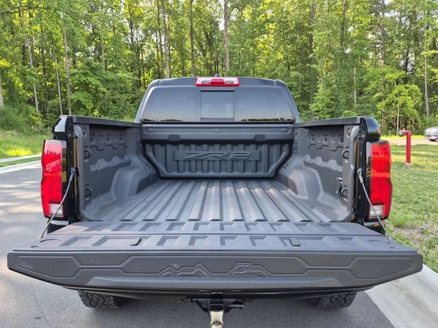 Used 2024 Black Chevrolet ZR2 image 23