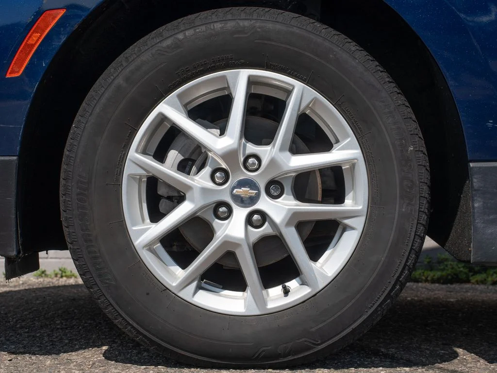 Used 2023 Blue Chevrolet LT image 12