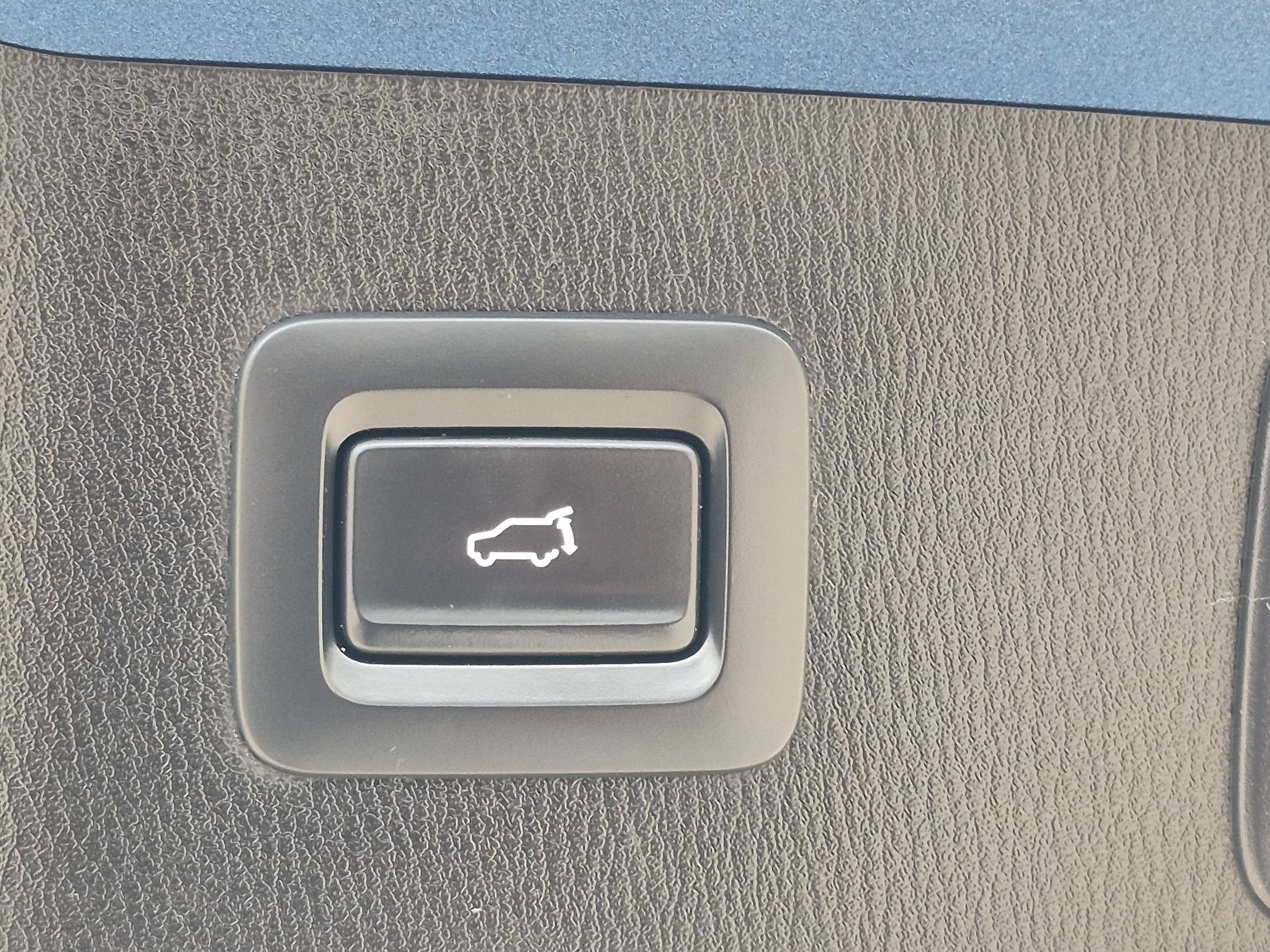 Used 2021 Eternal Blue Mica Mazda Grand Touring AWD image 26