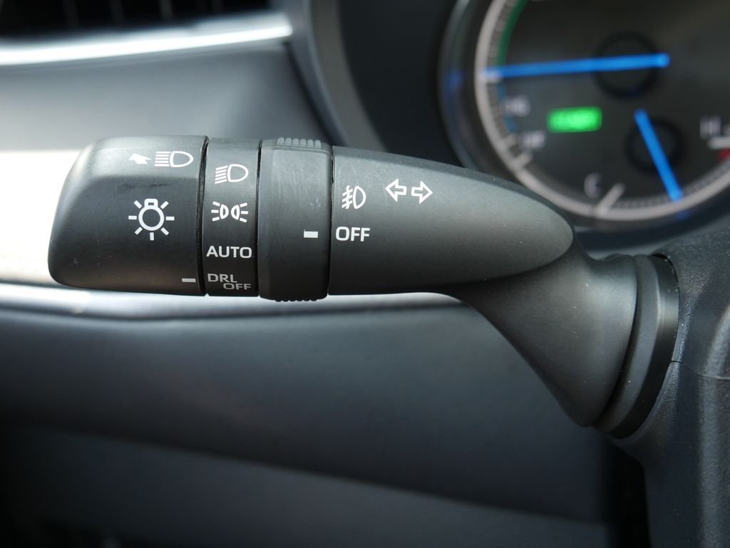 Used 2024 Red Toyota XLE image 27