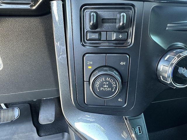 Used 2023 White Ford XLT image 25