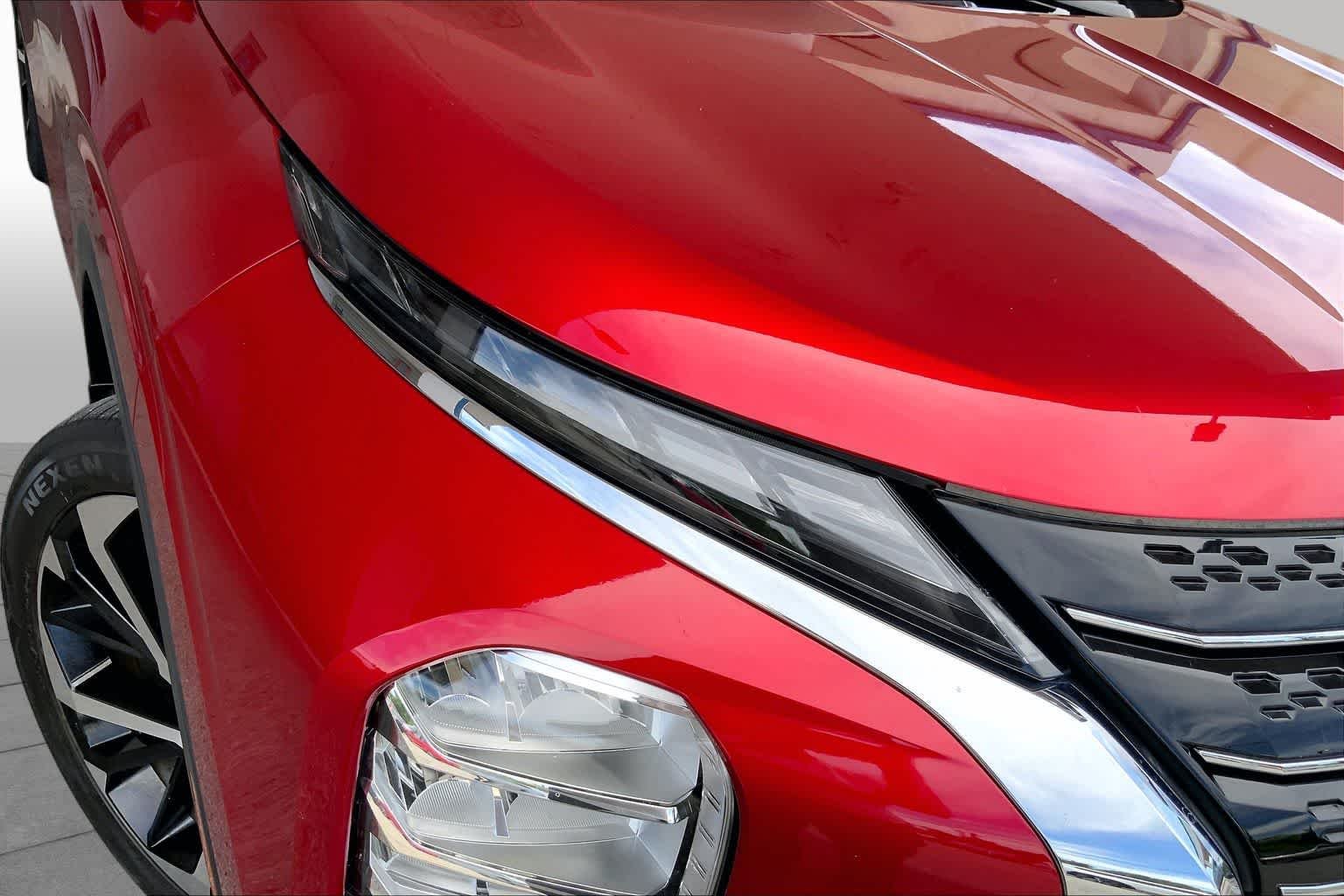 Used 2022 Red Diamond Mitsubishi SEL Special Edition image 27