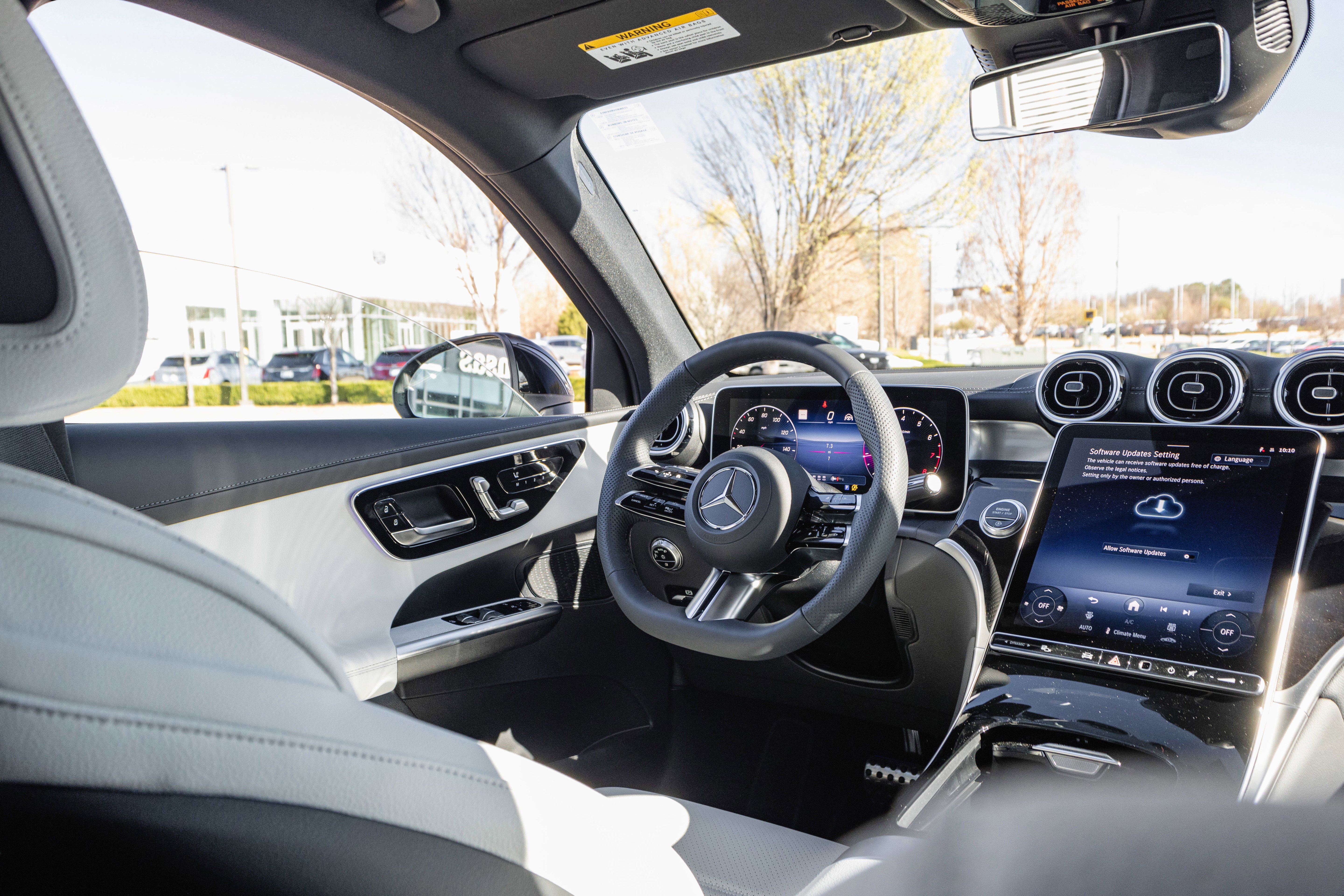 New 2026 Obsidian Black Metallic Mercedes-Benz GLC 300 image 19