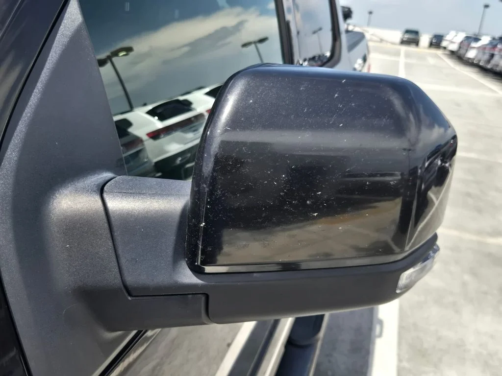 Used 2015 Black Ford Lariat image 10