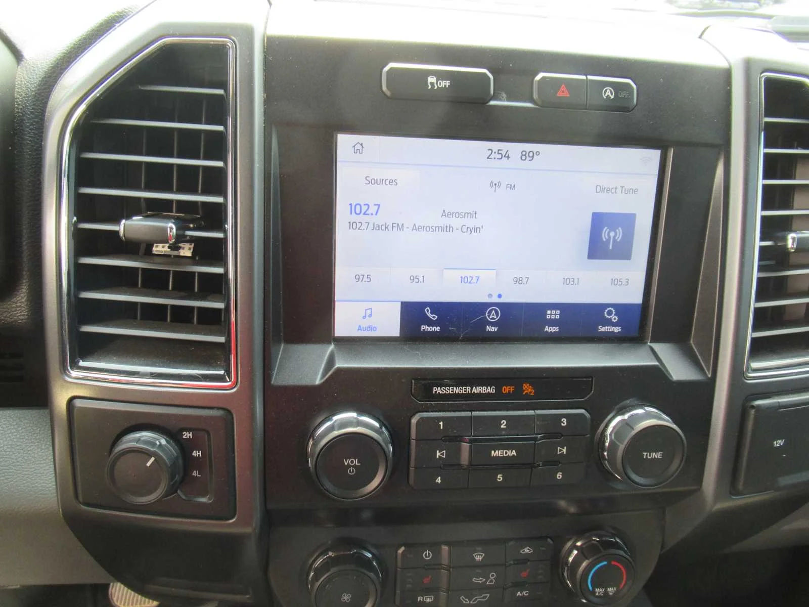 Used 2020 Magnetic Ford XLT image 24