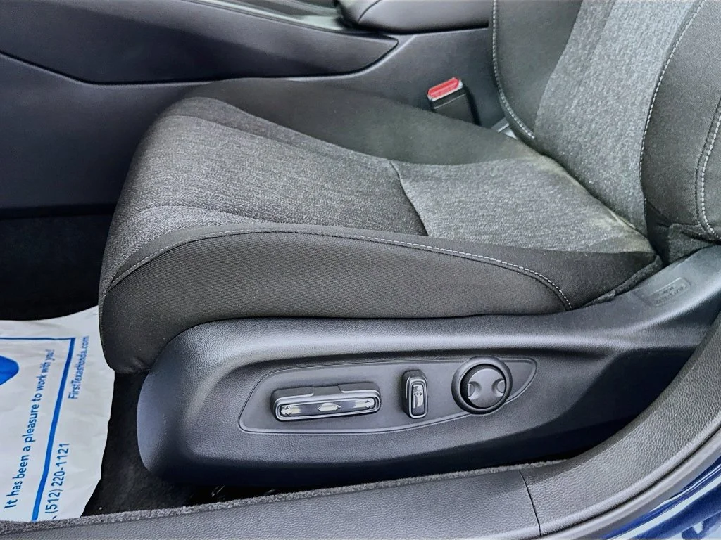 New 2026 Canyon River Blue Metallic Honda SE image 27