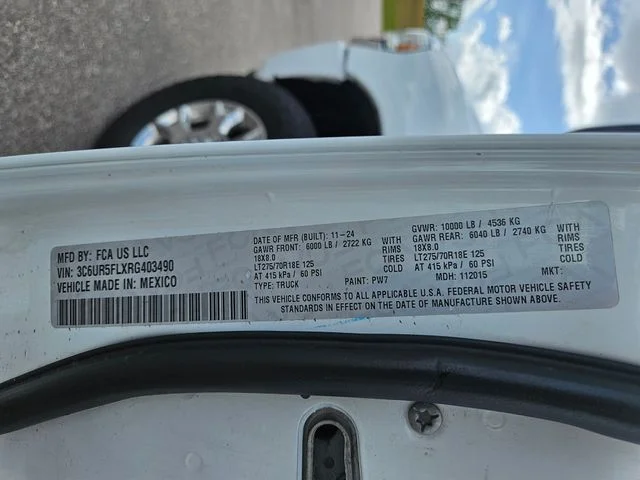 Used 2024 White Ram Laramie image 30
