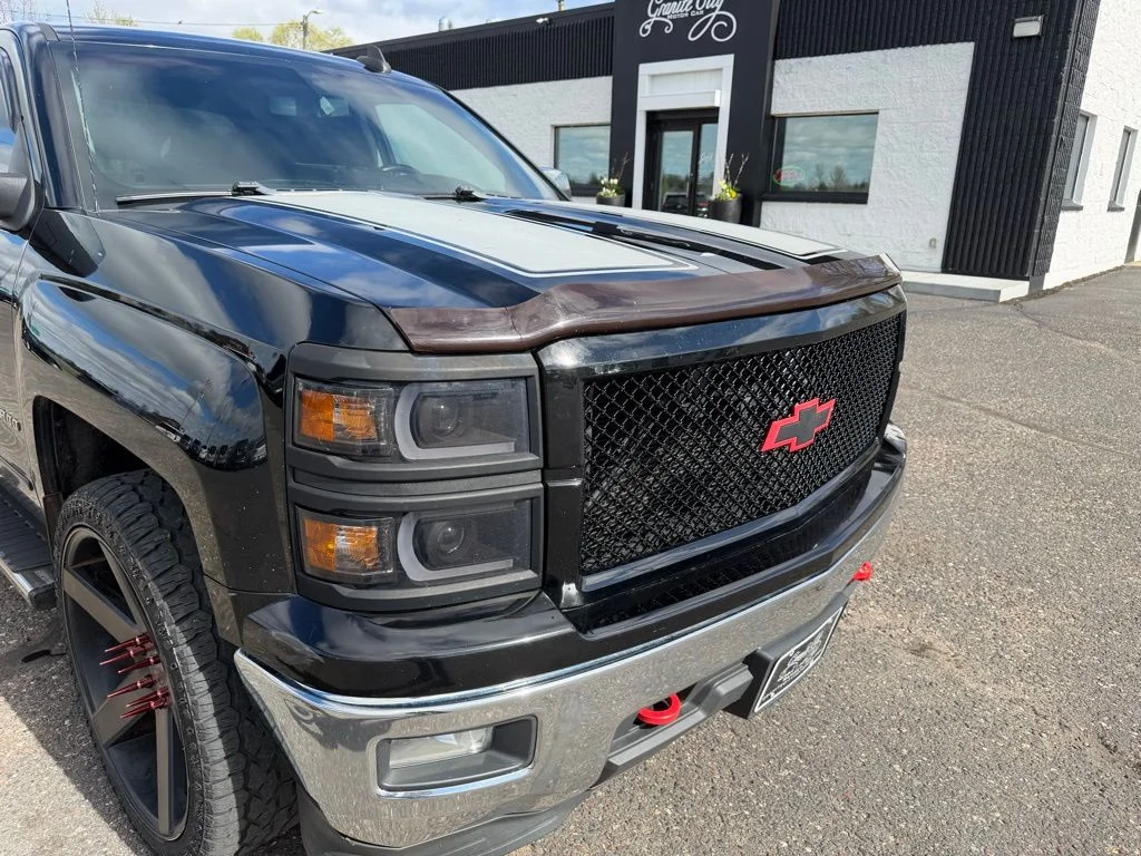 Used 2015 Black Chevrolet LT image 14