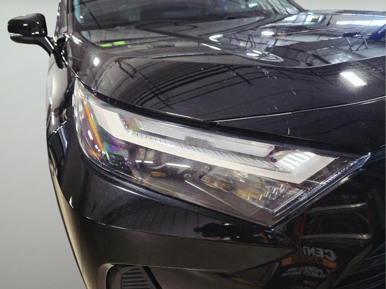 Used 2022 Midnight Black Metallic Toyota Hybrid XLE image 44
