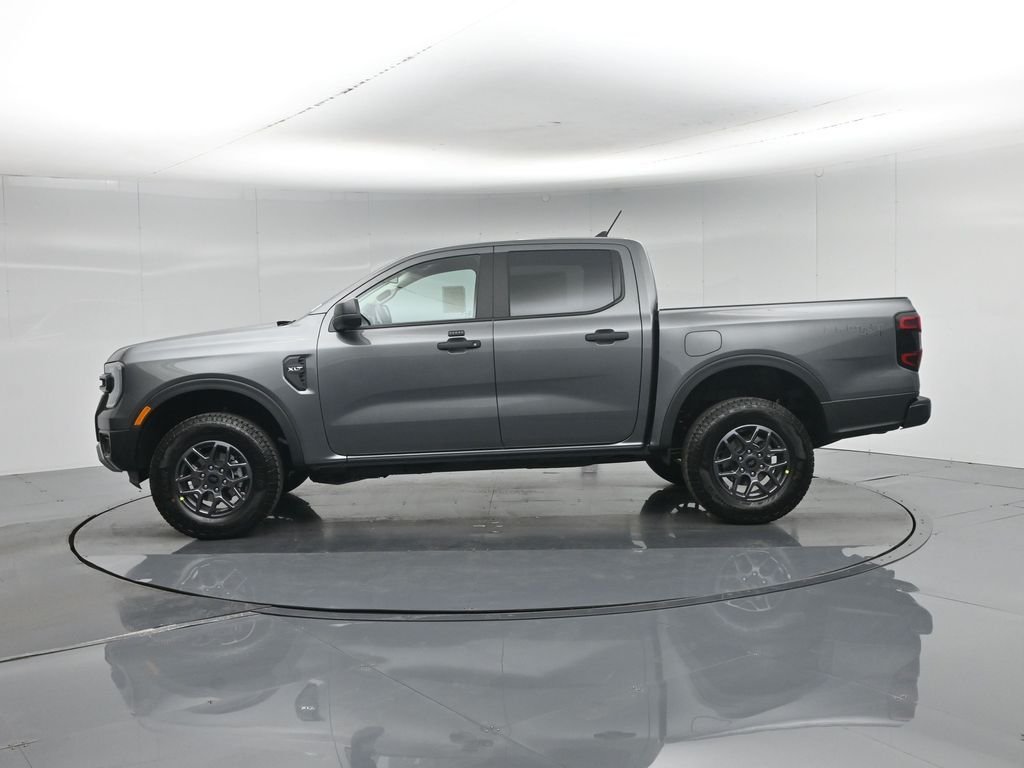 New 2026 Carbonized Gray Metallic Ford XLT image 26