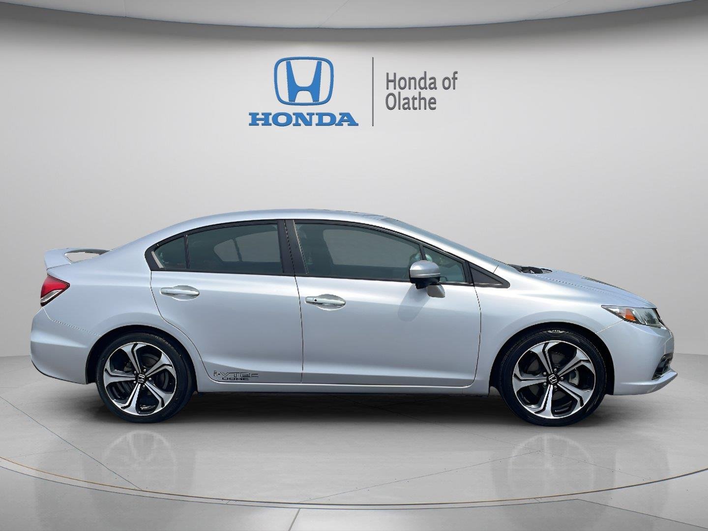 Used 2014 Honda Civic Si with VIN 2HGFB6E55EH704680 for sale in Kansas City