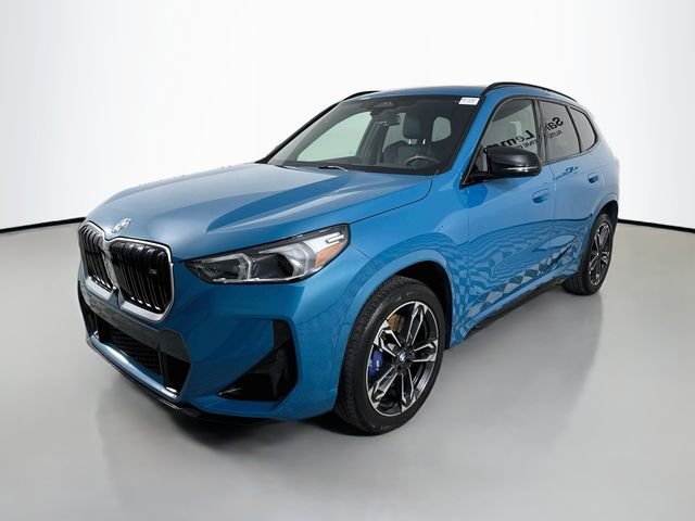Used 2025 Blue BMW M35i image 3