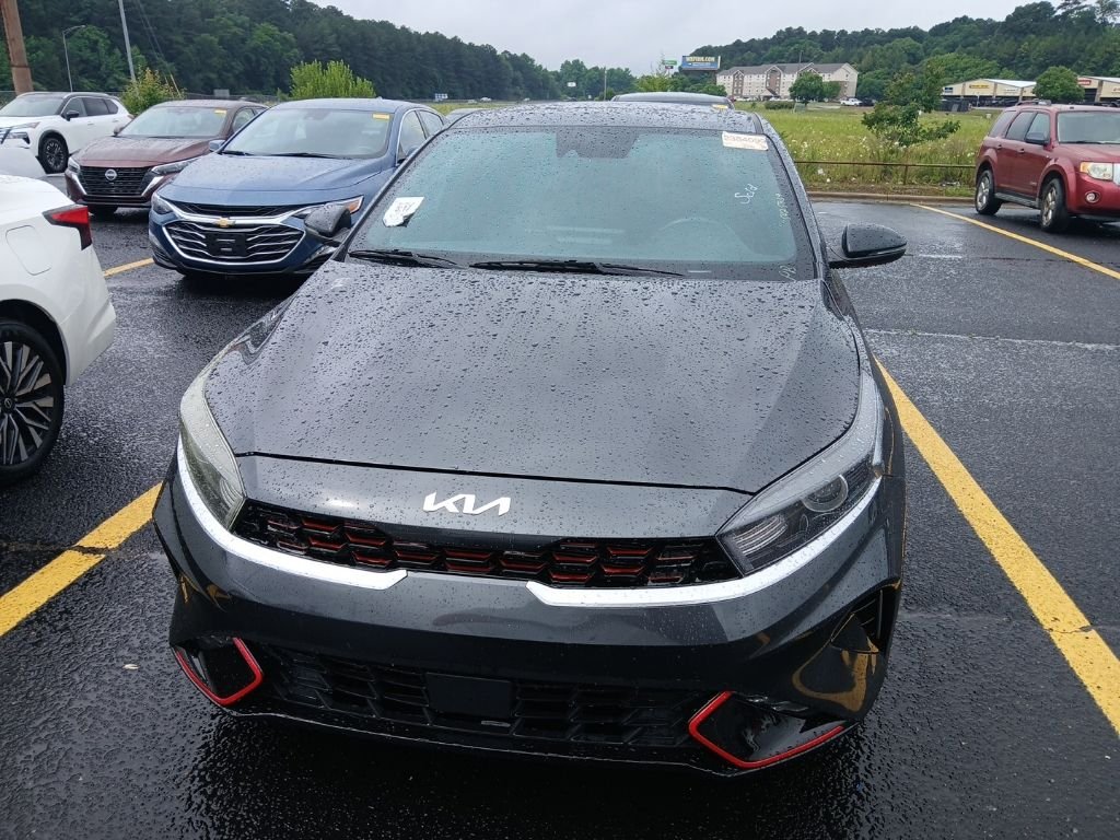 2023 Kia Forte GT-Line AT's photo