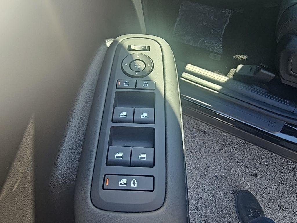 New 2026 Black Hyundai Limited image 11