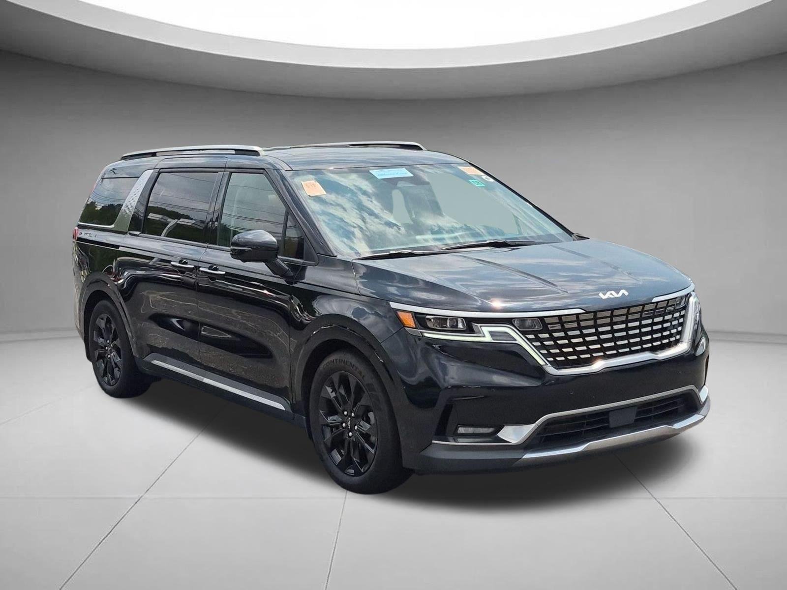 Used 2024 Aurora Black Pearl Kia SX Prestige image 4