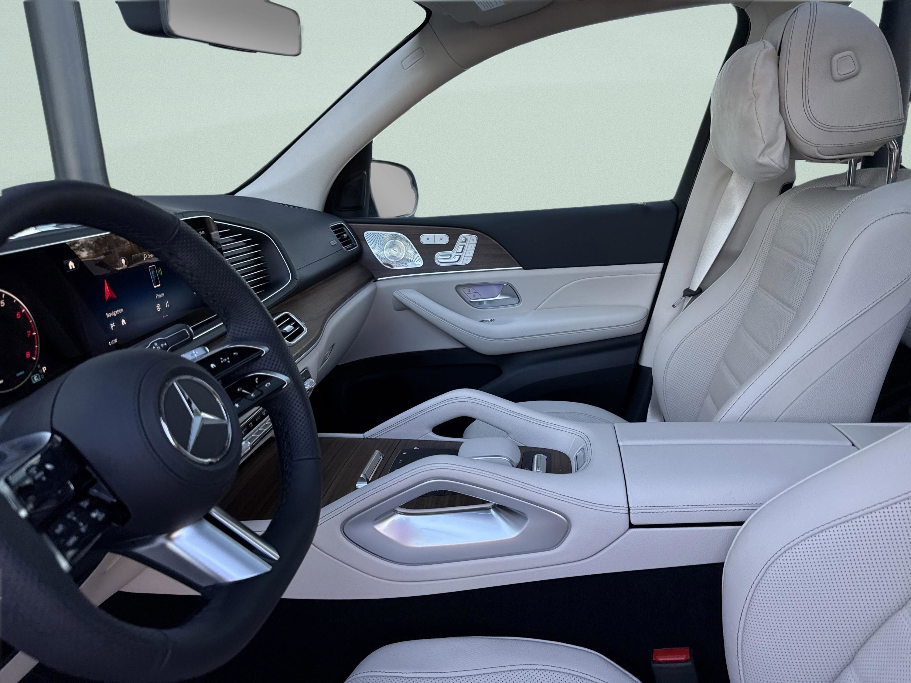 Used 2026 Polar White Mercedes-Benz GLS 450 image 15
