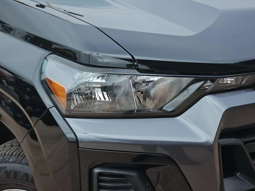 2026 Chevrolet Colorado LT - Photo 34