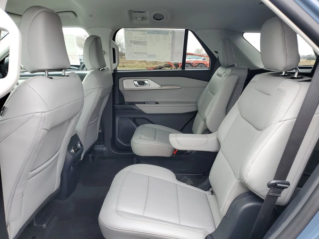 2026 Ford Explorer Active - Photo 24