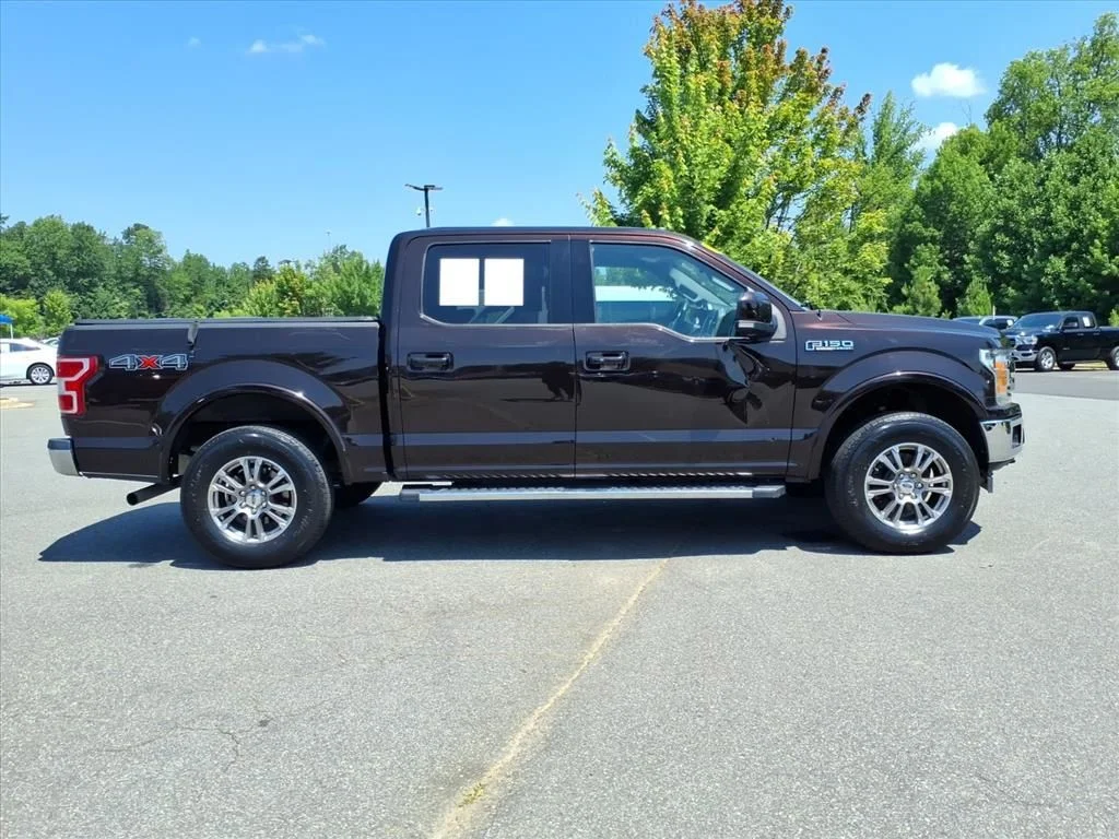 Used 2018 Red Ford Lariat image 30