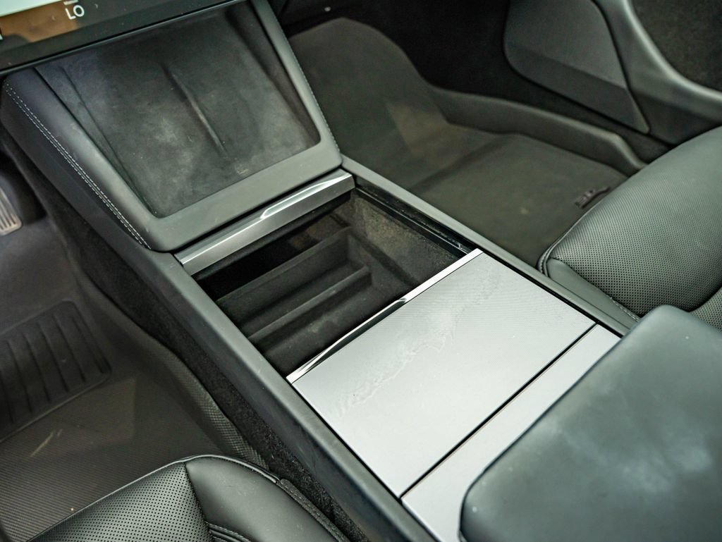 Used 2024 Stealth Gray Tesla  image 26