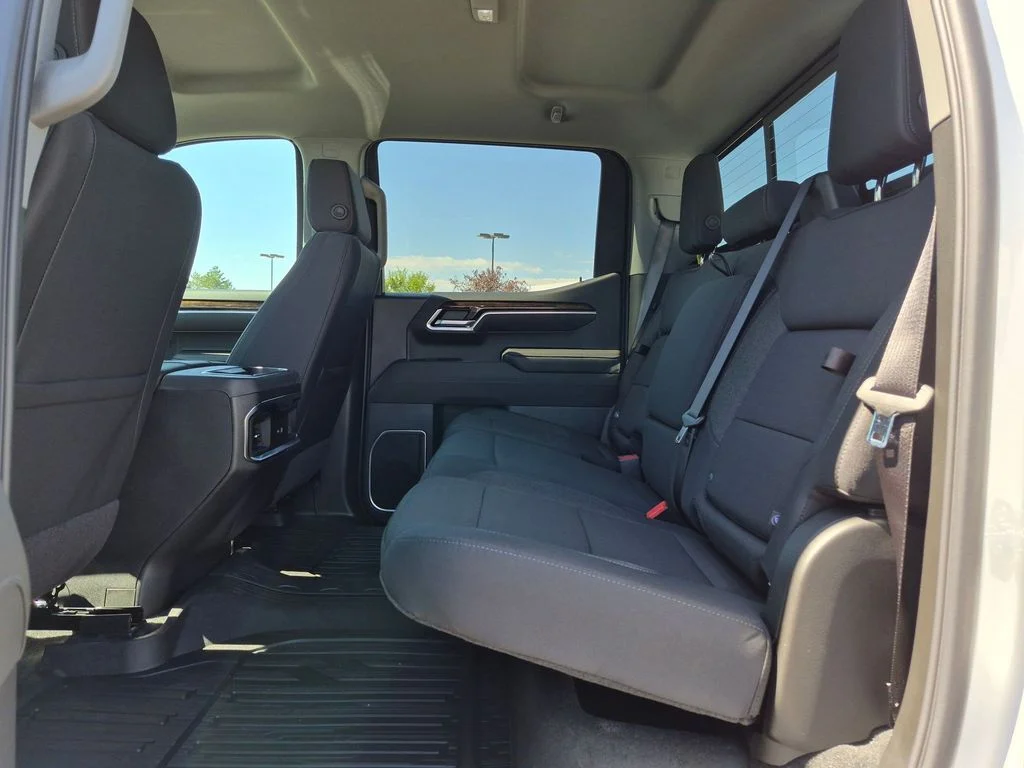 New 2026 Summit White GMC Elevation image 20
