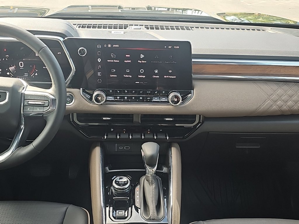 Used 2026 Black GMC Denali image 17