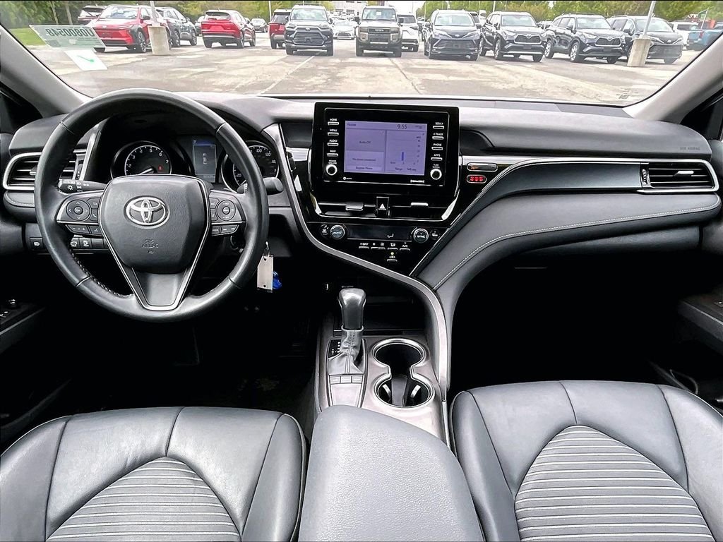 Used 2024 White Toyota SE image 21