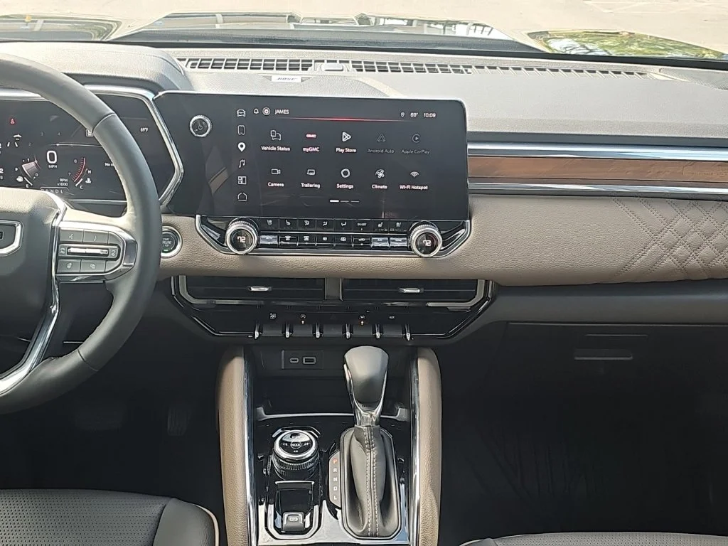 Used 2026 Black GMC Denali image 17