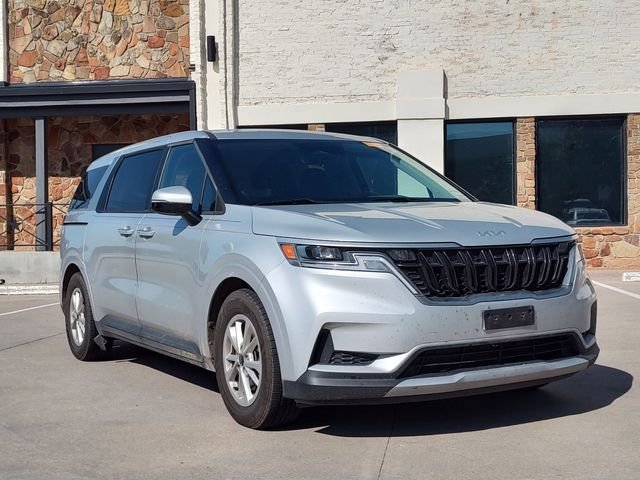 2023 Kia Sedona LX Seat Pkg's photo