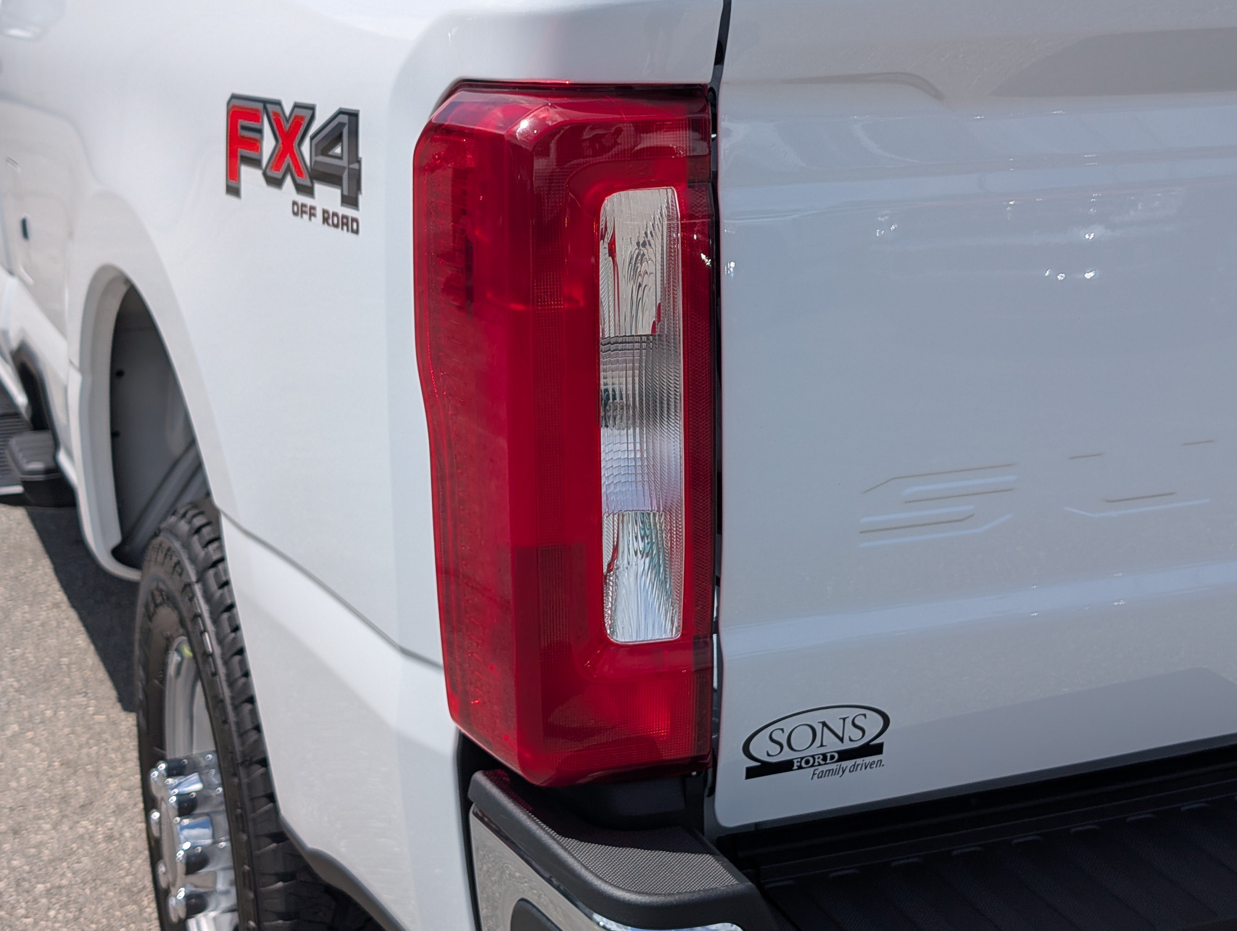New 2026 Oxford White FORD F-350® XL image 12