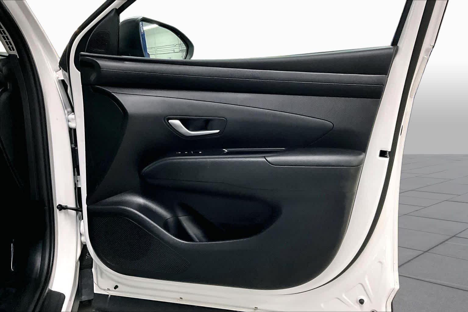 Used 2026 Serenity White Pearl Hyundai SEL image 23