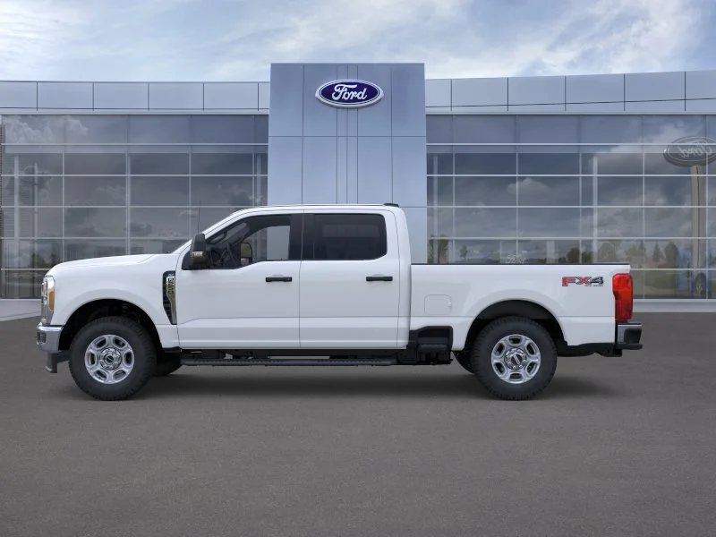 New 2026 Oxford White Ford F-250® XLT image 46